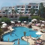 Apartment In San Eugenio