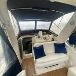 El Barco De Las Fiestas