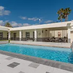 Villa Seduttori By Mz Villas