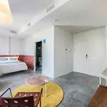 Madrid Live Coworking - Self Service -
