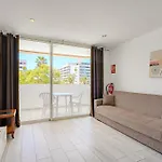 Un dormitorio en Playa de las Américas