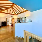 Beautiful 5-Bed Villa In Playa Blanca