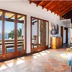 Villa Aria
