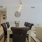 San Pedro Beachside Apartment
