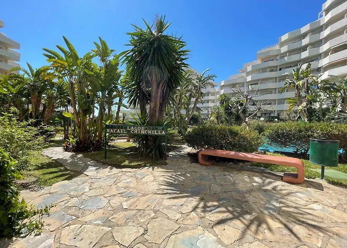 Beautiful Apartment With Sea Views, Benal Beach