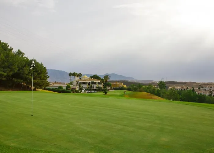Fantastico apartamento rodeado con campos de golf