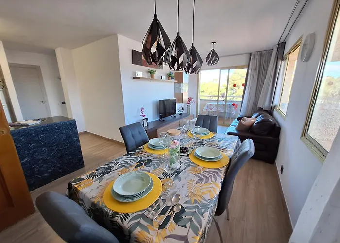 Apartamento Con Piscina
