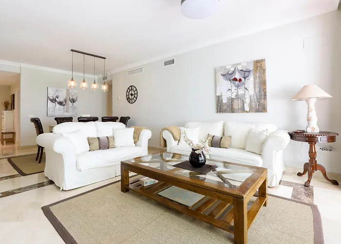 San Pedro Beachside Apartment