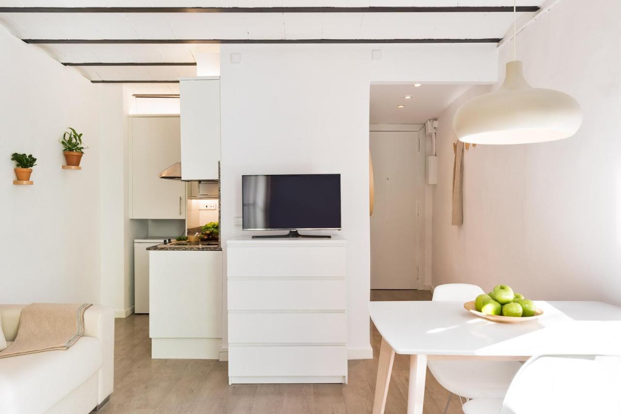 Ola Living Born Apartment Barcelona
