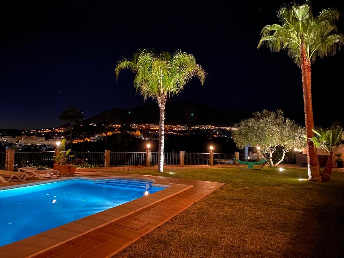 Villa Beachside With Panoramic Sea Views Benalmádena