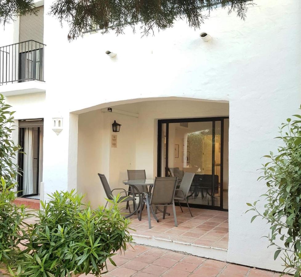 Apartamento Jardines Del Puerto En Pleno Centro De Puerto Banús