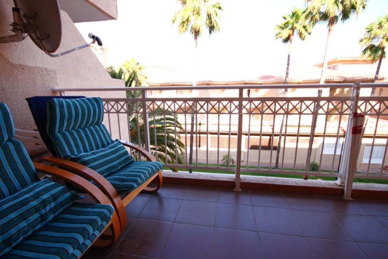 Two Bedroom In Beachfront Complex With Pool In Playa De Americas. *