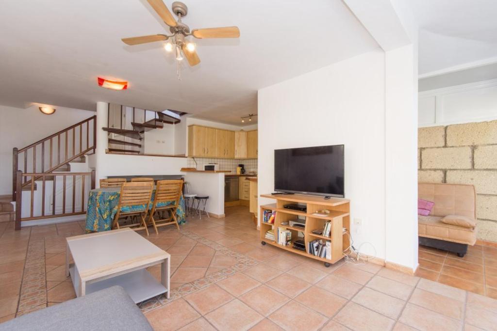 Carolina Villa