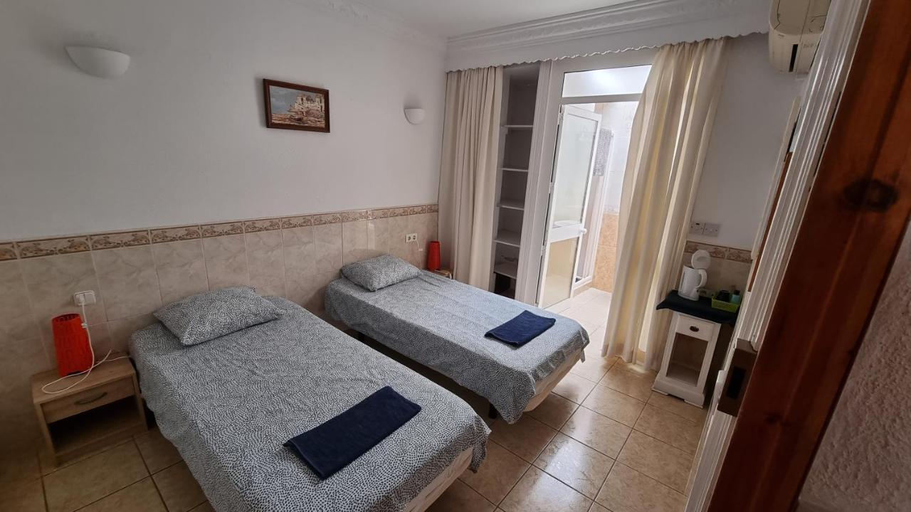 Roberto Guest house