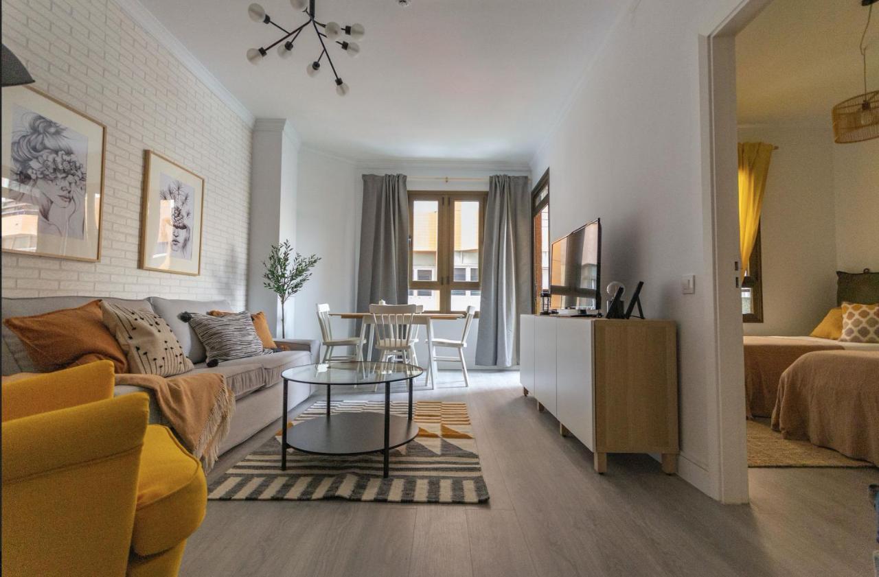 Center Nearby The +3bed +2bath +wifi *
