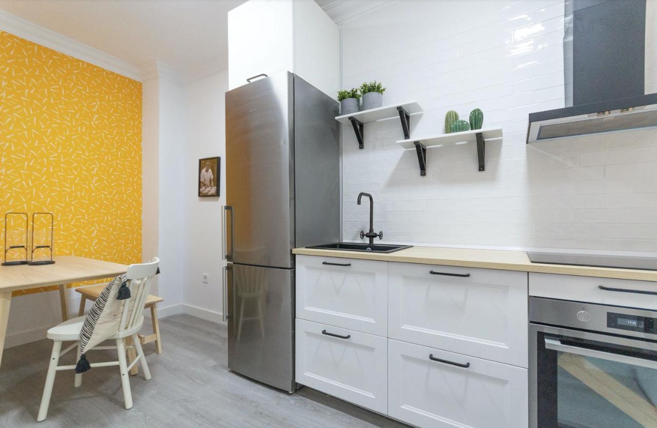 Center Nearby The +3bed +2bath +wifi Apartment