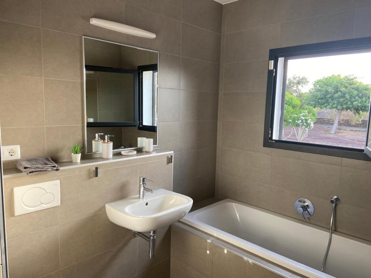 Heated & Shared Pool Matriana 36a, North Shore * Lajares