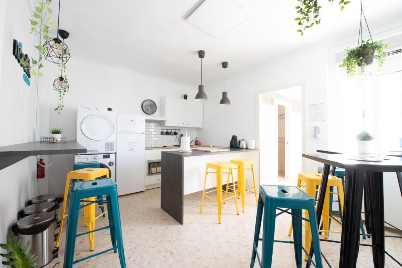 Nordik Urban - Trinidad Hostal Málaga