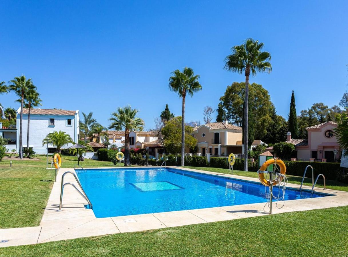 Isla De Guadalmina Townhouse Apartamento