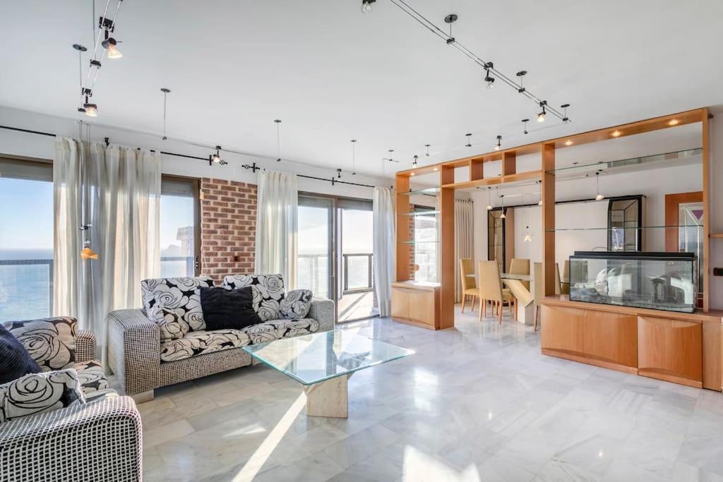 Apartamento ático Con Gran Terraza