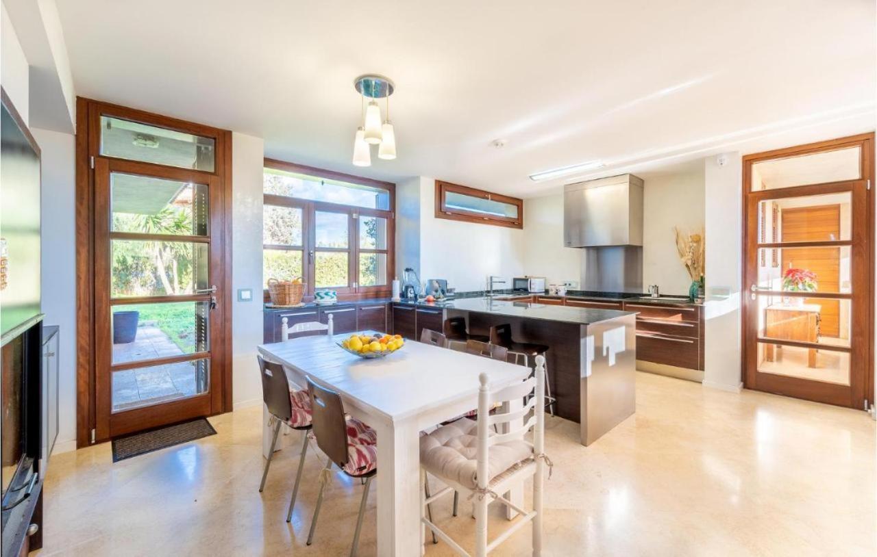 Villa De Lujo Con Piscina, Jacuzzi, Jardín Y Terraza Marratxí