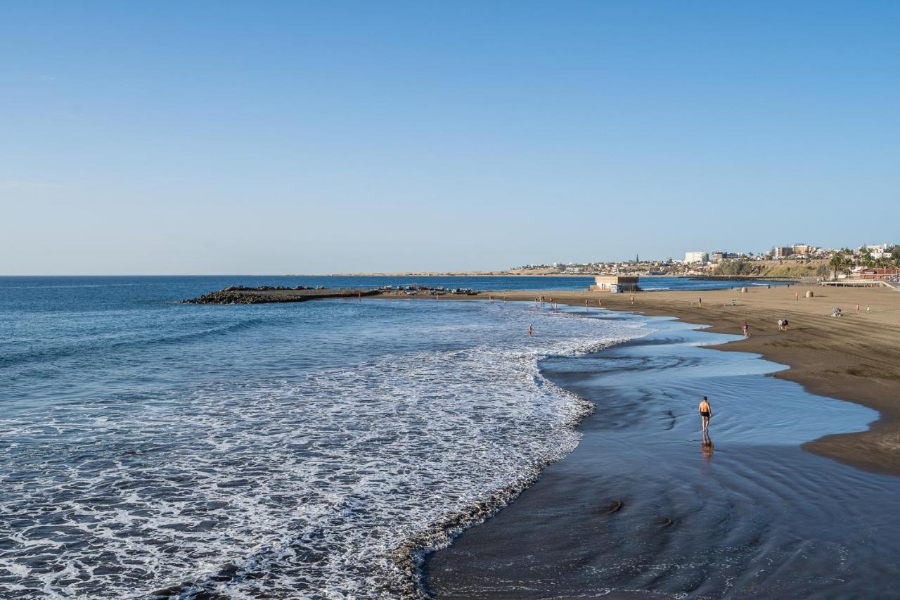 Apartamento Bonito Con Piscina Junto A La Playa