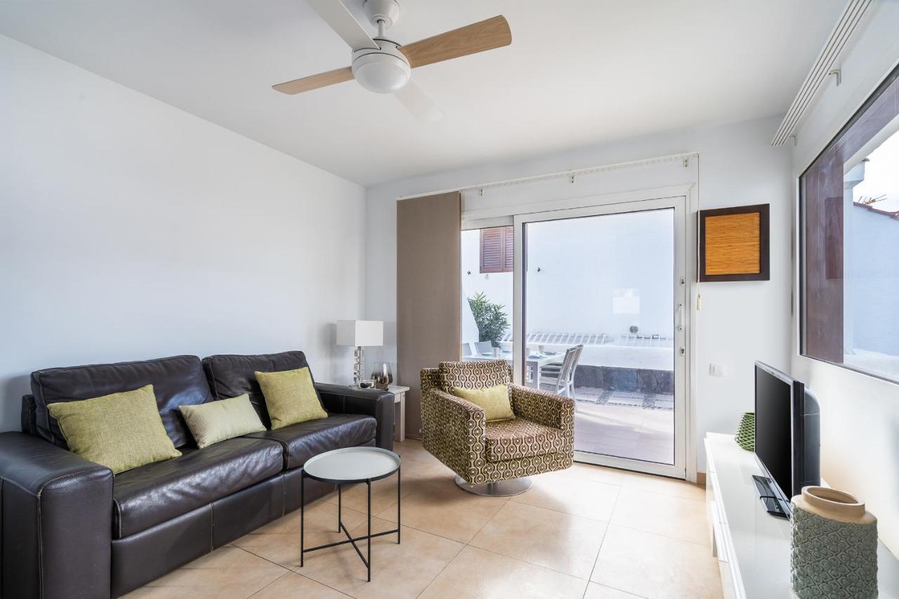 Apartamento Bonito Con Piscina Junto A La Playa