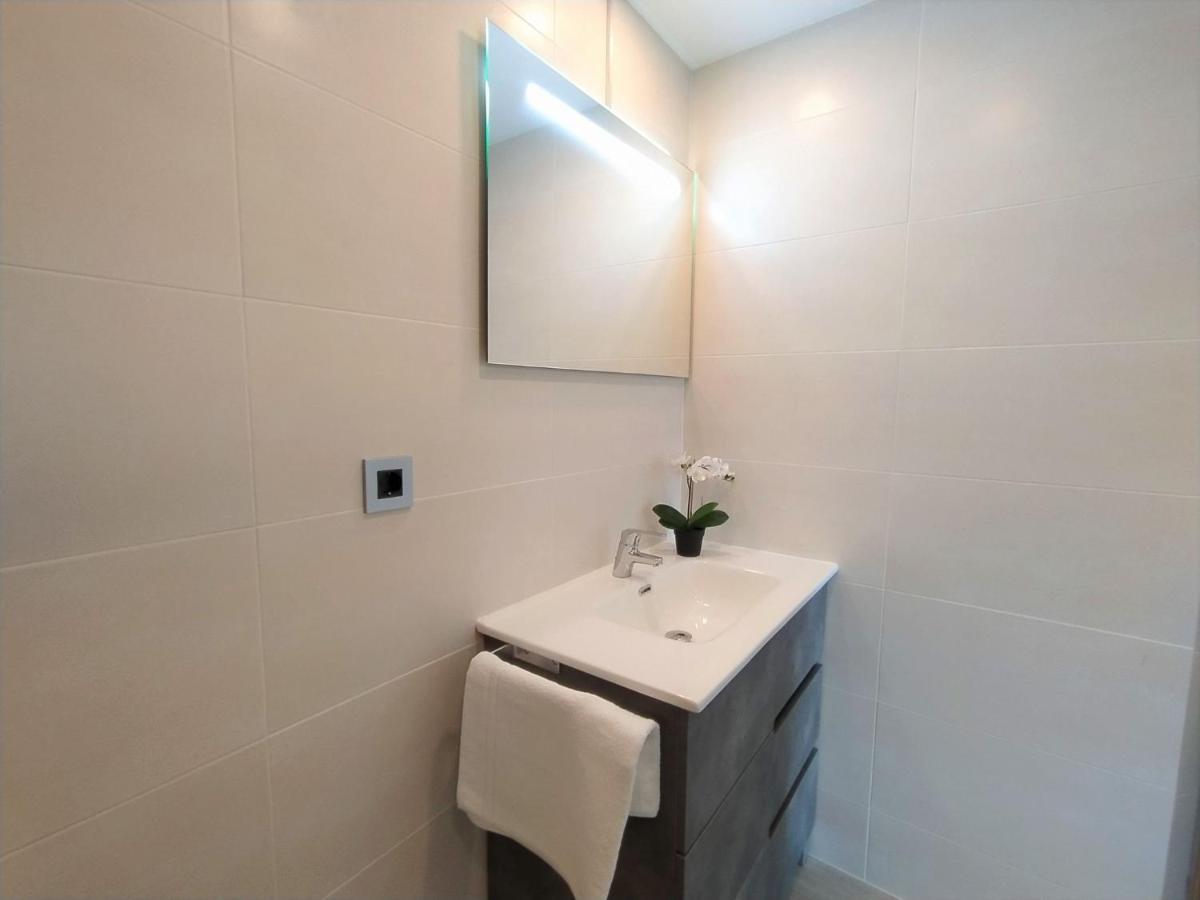 Dona I By Interhome Apartment