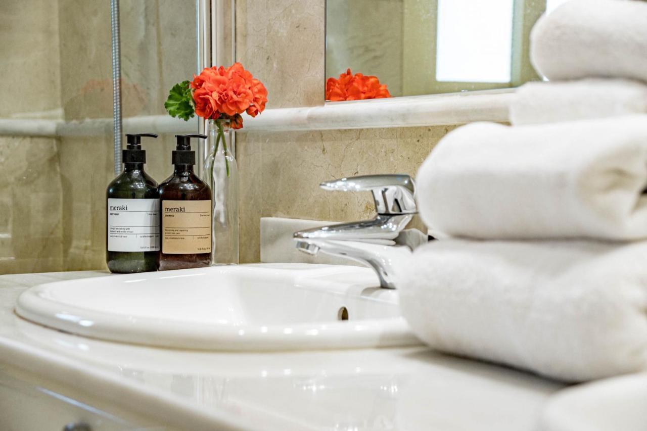 Fa- Luxury 2 Bedroom Fuente Aloha Apartamento