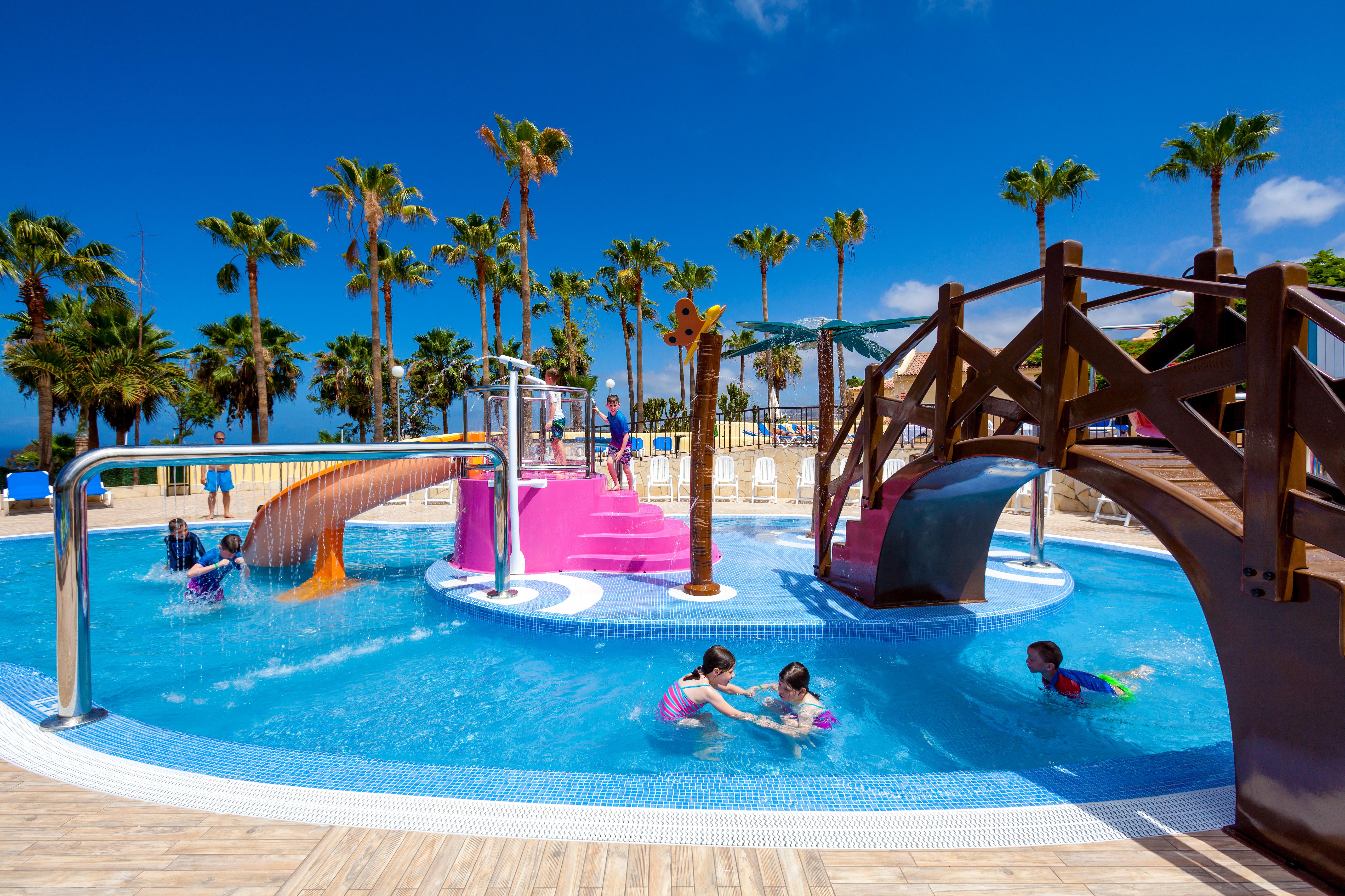 Tagoro Family&fun 4*