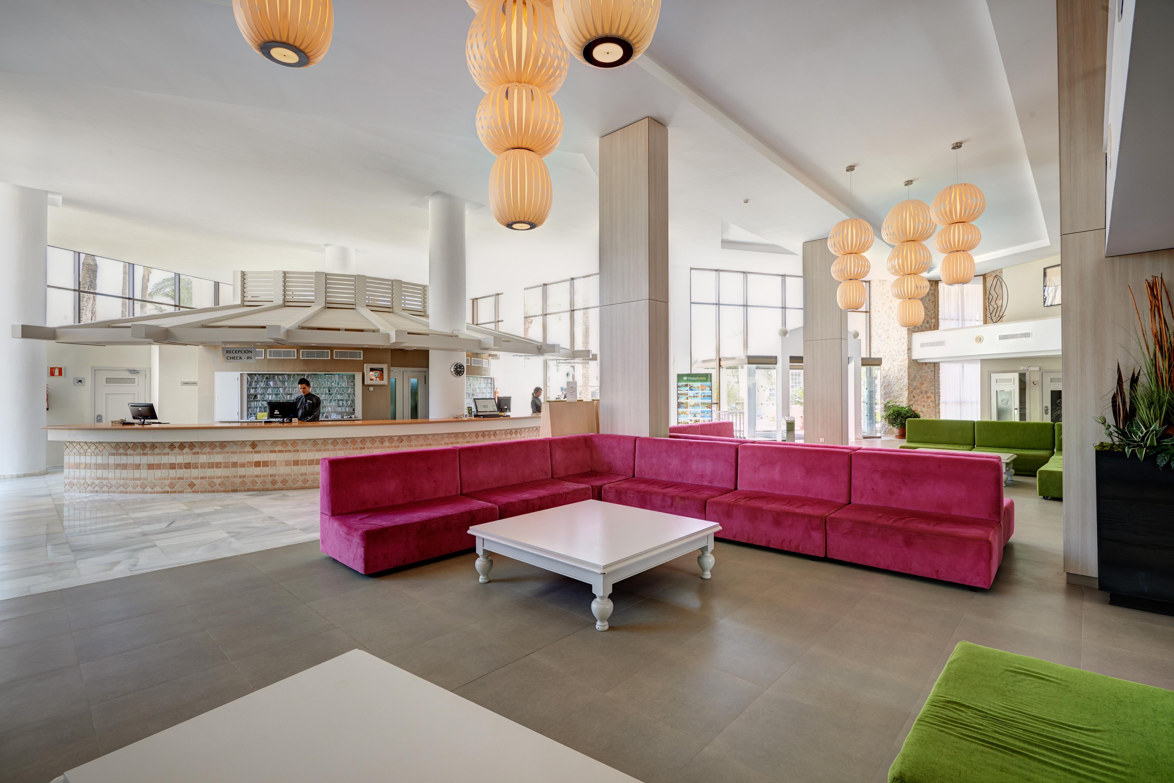 Protur Safari Park Apartahotel Sa Coma (Mallorca)