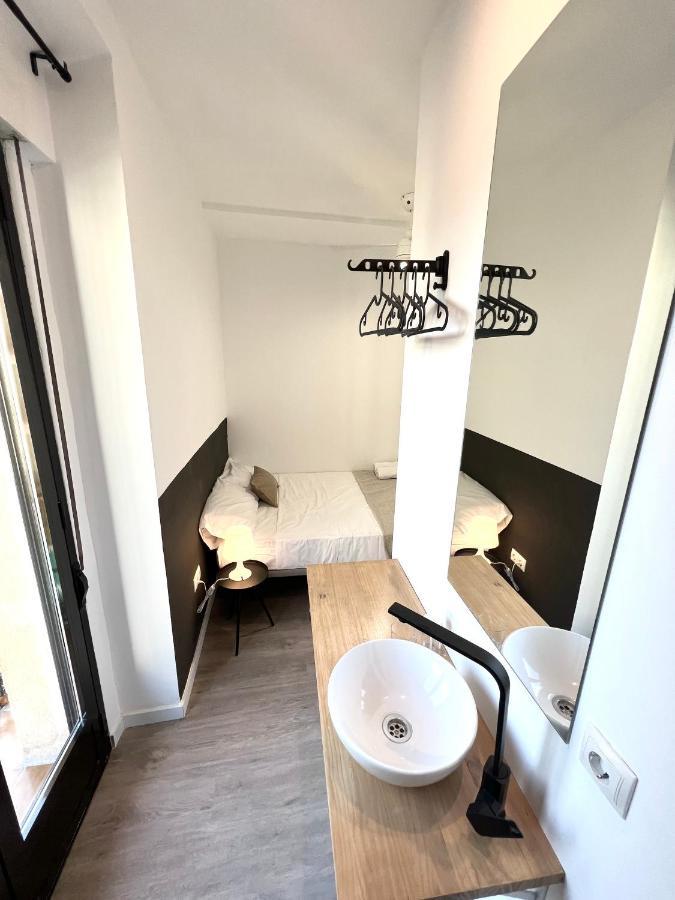 Casa De Huespedes Mi Lla Guest house Madrid