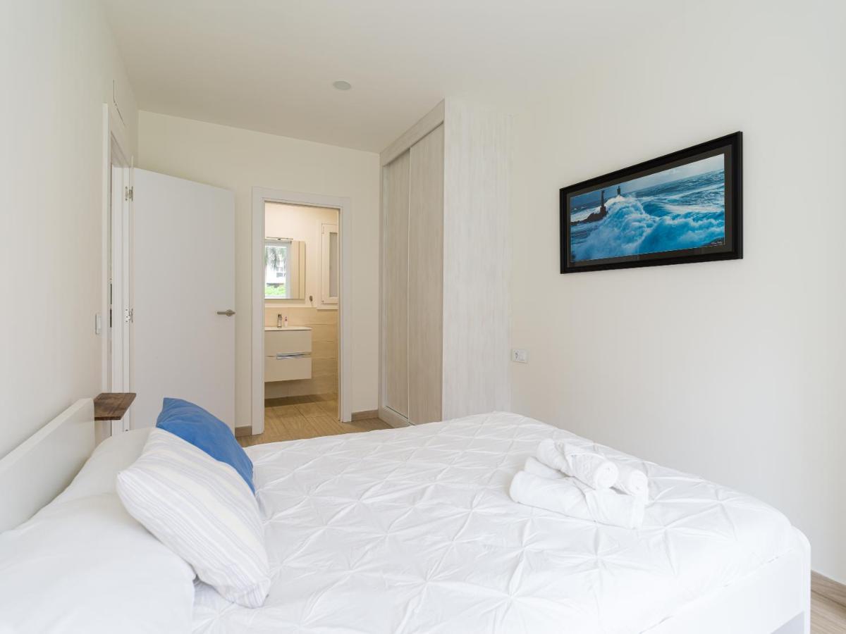Homeforguest Modern In Canteras With Parking Apartment *