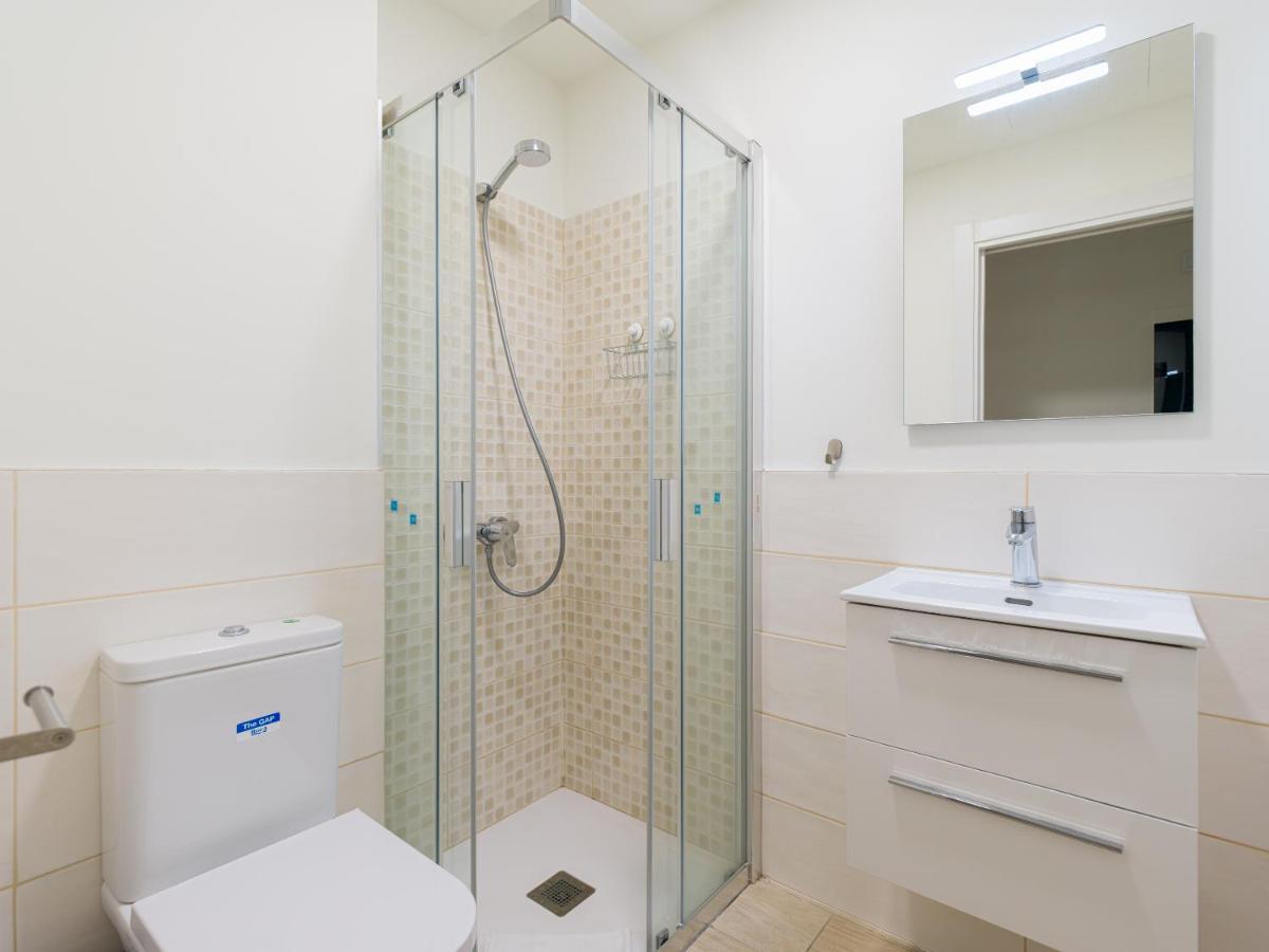 Apartment Homeforguest Modern In Canteras With Parking Las Palmas de Gran Canaria