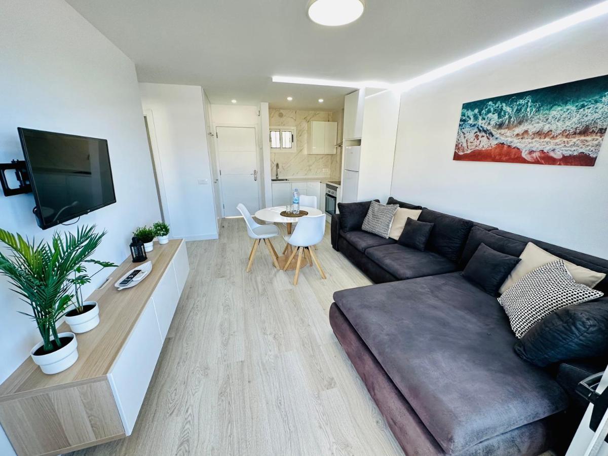 Newly Renovated Vistas Muelle De Cristianos Pier View Free Wifi Apartment