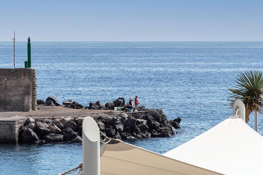 Candemar. Piso De Playa, Vistas Al Mar Candelaria. * Candelaria