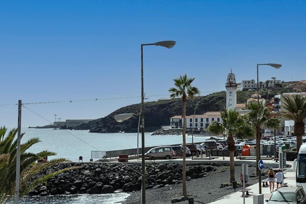 Candemar. Piso De Playa, Vistas Al Mar Candelaria. * Candelaria