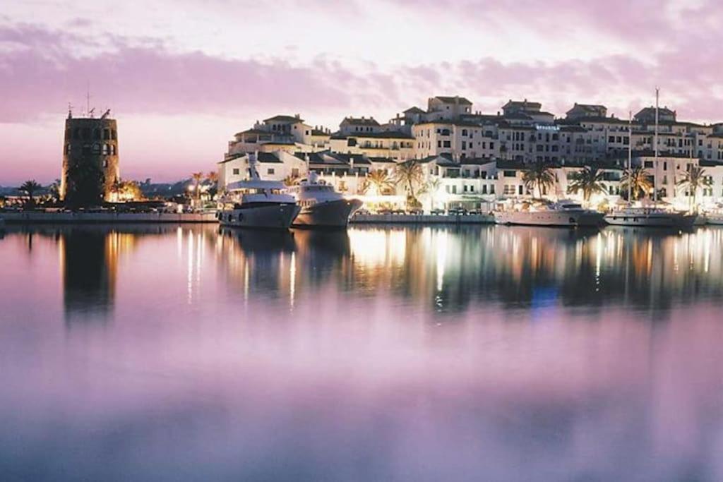 218 Puerto Banus Front Line 270 Meters Apartment
