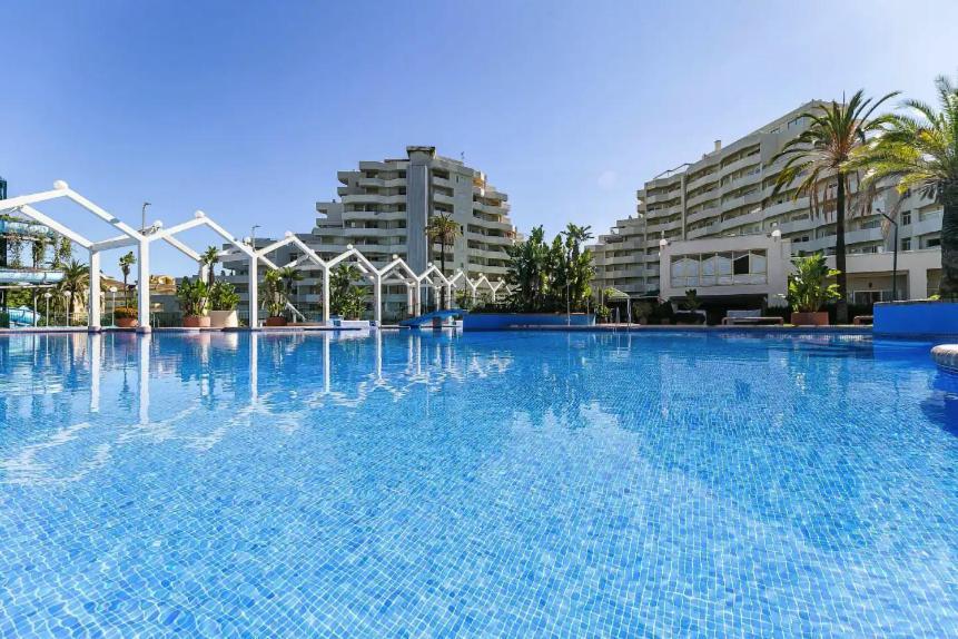 Benalbeach Sea View 2bdr With Water Park Benalmadena