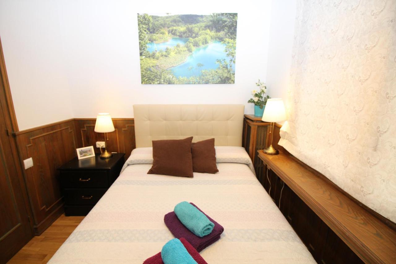 Nuevo Balmes Bed & Breakfast