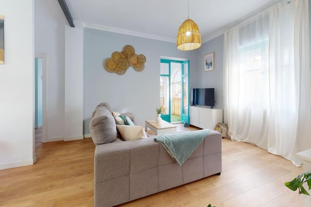 Bright Flat Rosaleda Apartment Malaga