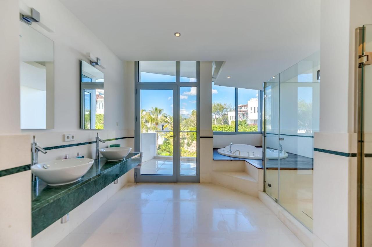 Villa About Meisho Hills