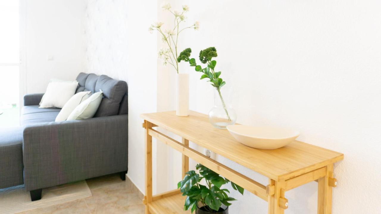 Carvajal Parking Malaga Apartamento *