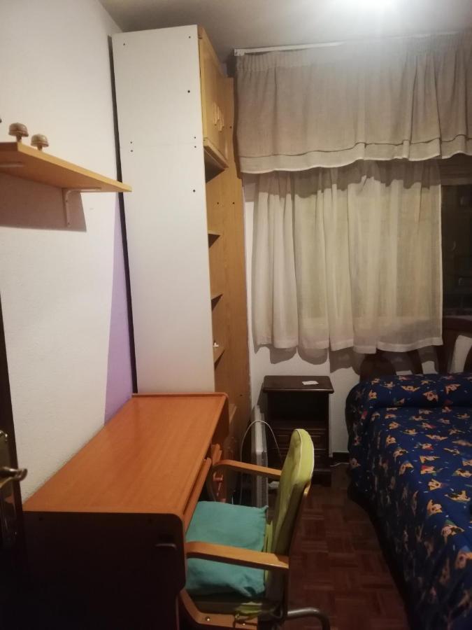 Homestay Hab 1 Wifi Vista Alegre *