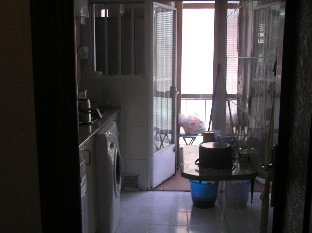 Homestay Hab 1 Wifi Vista Alegre *