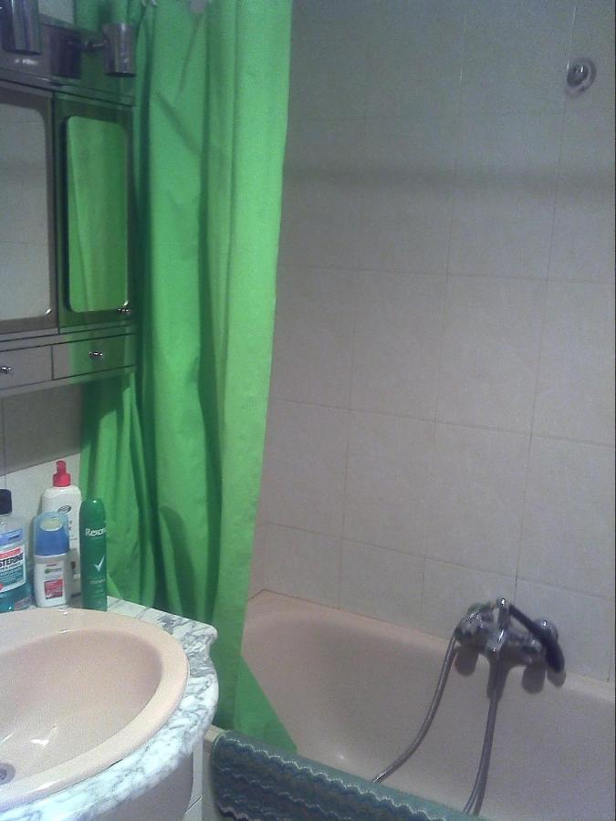 Homestay Hab 1 Wifi Vista Alegre *