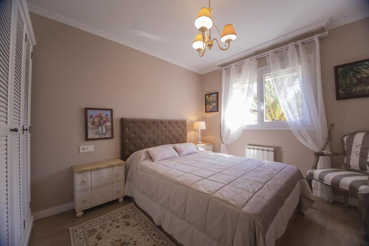 Сasa de vacaciones Casa Adosada Con Piscina Comunitaria *