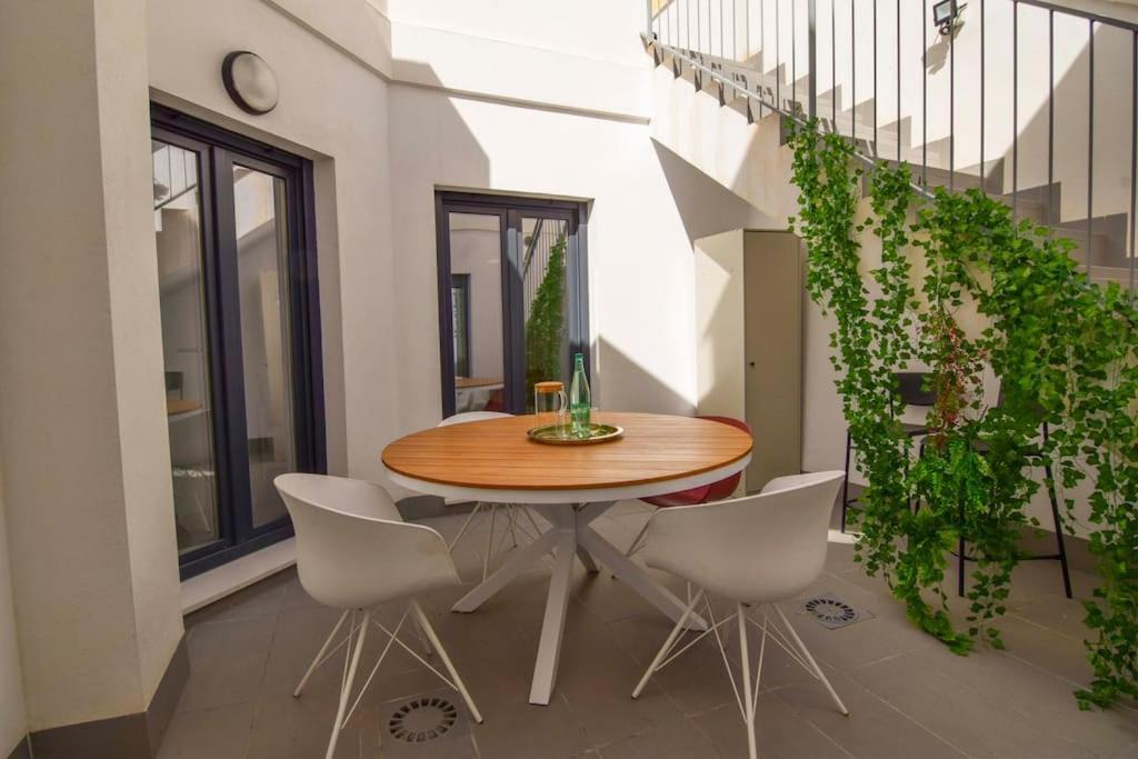 P&p Callejon De Olleria Apartamento