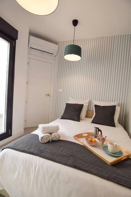 P&p Callejon De Olleria Apartamento