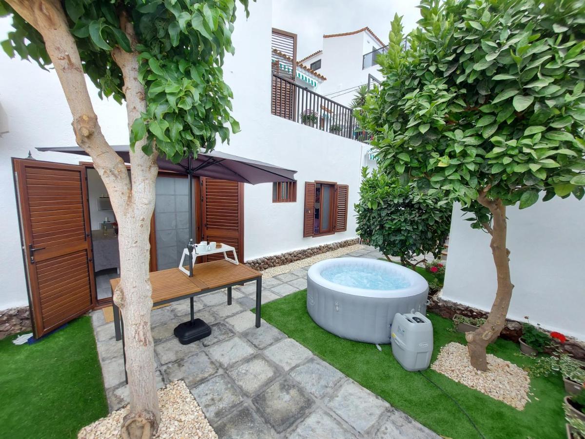 Apartment View Garden In